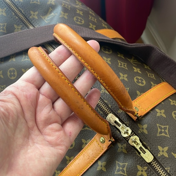 Louis Vuitton Bandouliere Keepall 60 Travel Bag - Picture 10 of 17